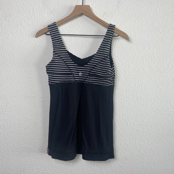 Lululemon Tame Me Tank Top – Size 6 – Black/White Striped – Style W1E66S - Picture 8 of 10